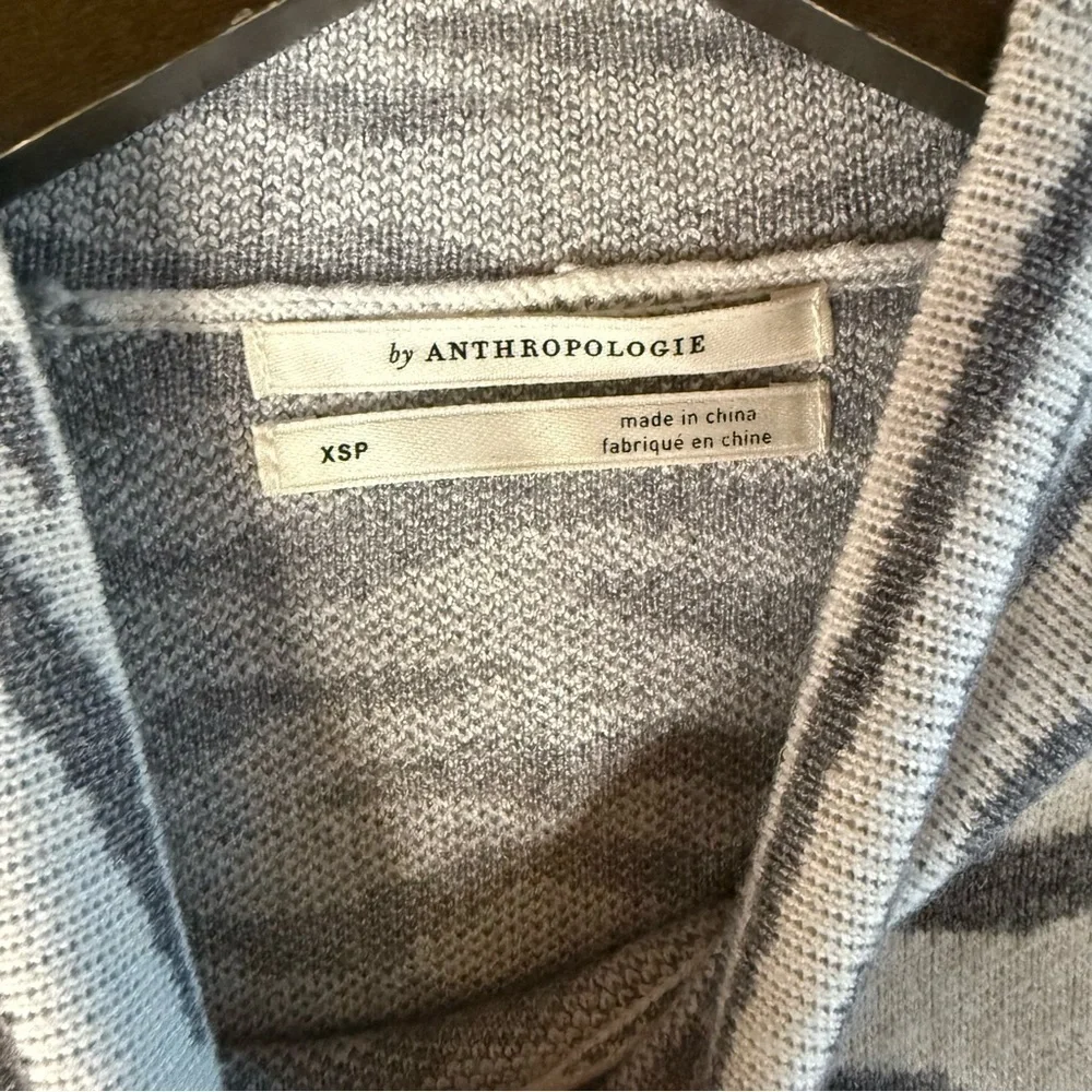 Anthropologie Lizzie Mock Neck Sweater Grey Zebra Size Extra Small Petite